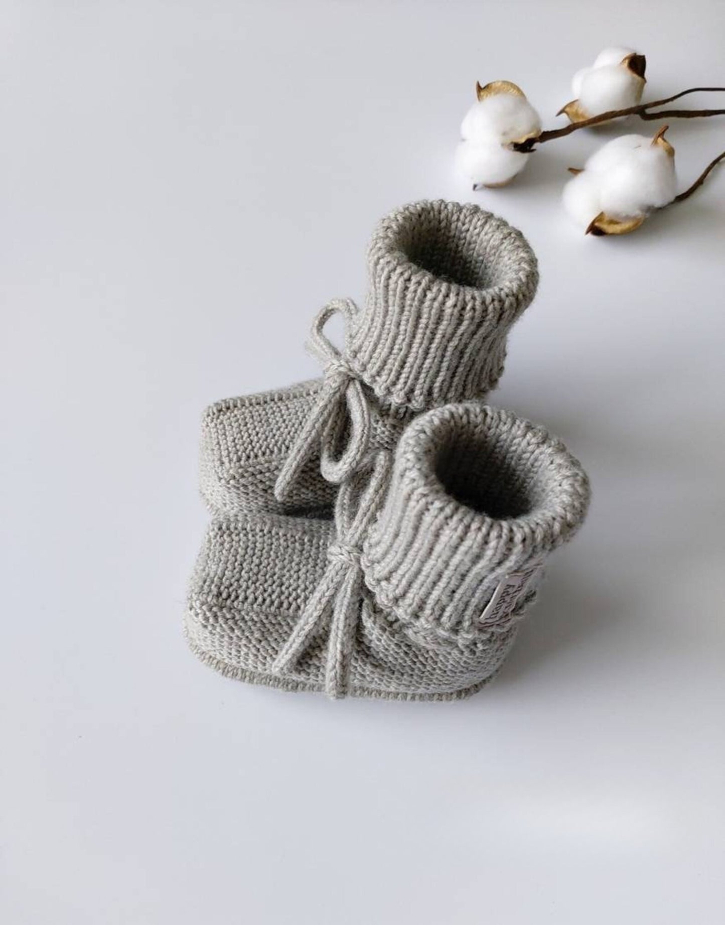 Cable Knit Baby Booties Pattern