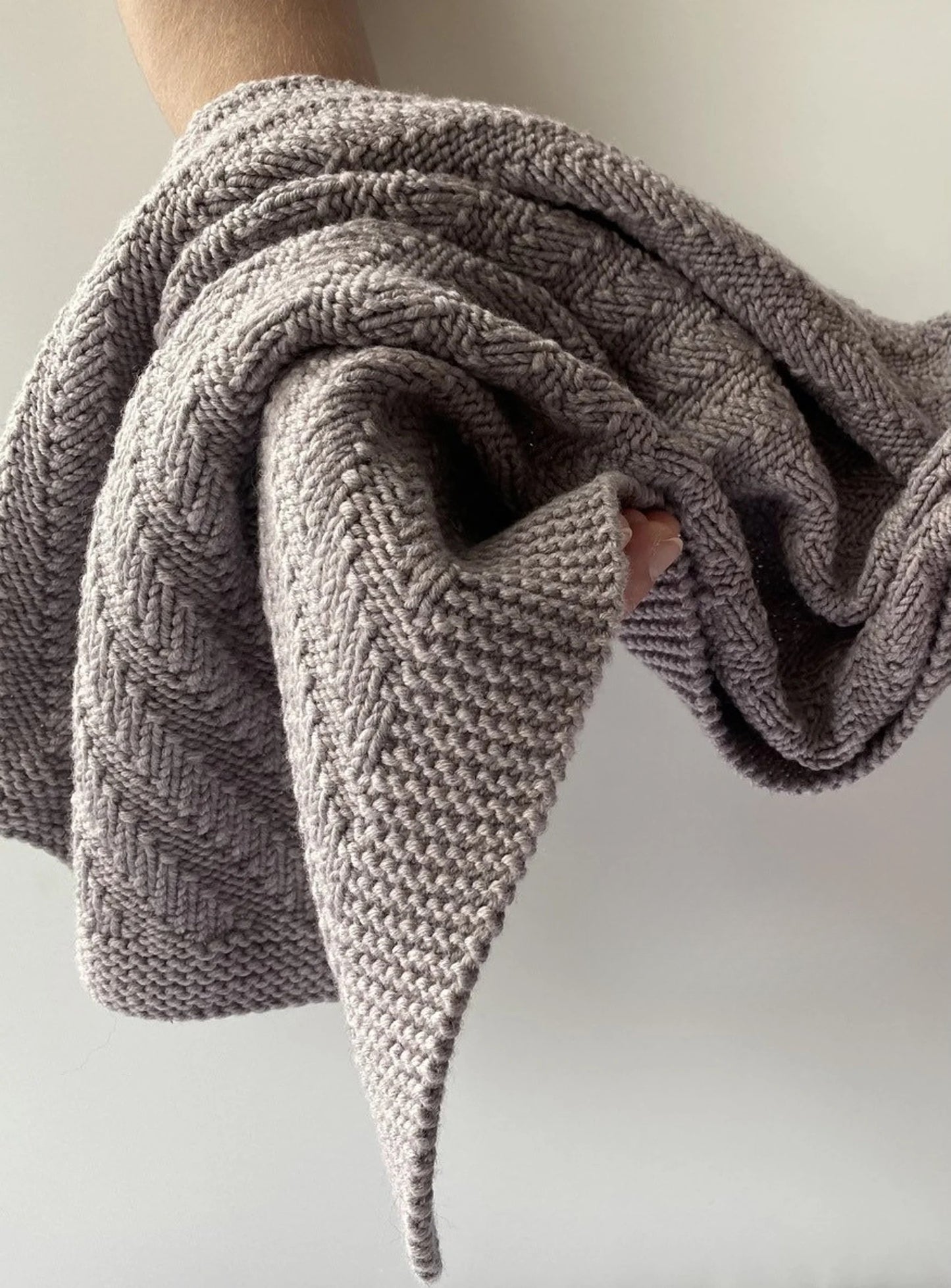Cable Knit Baby Blanket Knitting Pattern