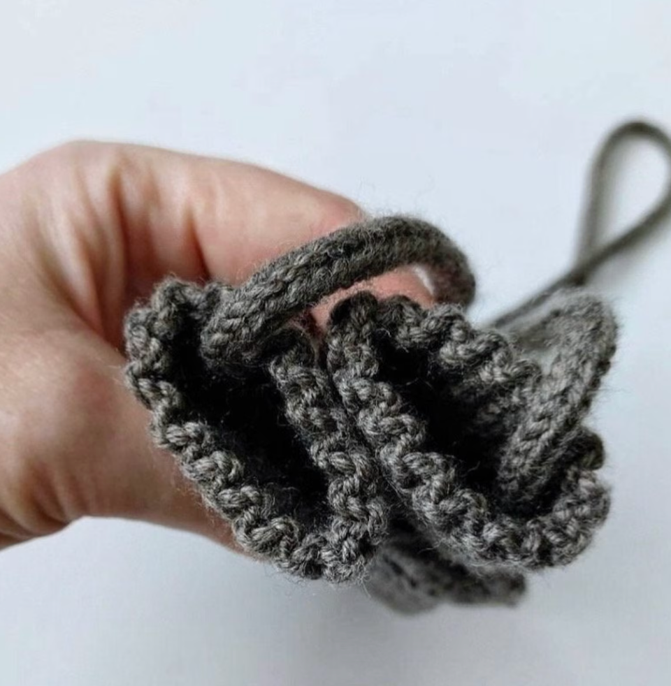 Baby Mittens Knitting Pattern