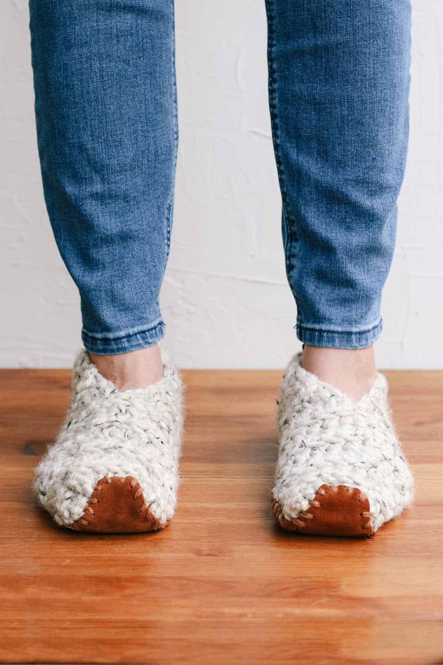 Easy Unisex Slippers Crochet pattern