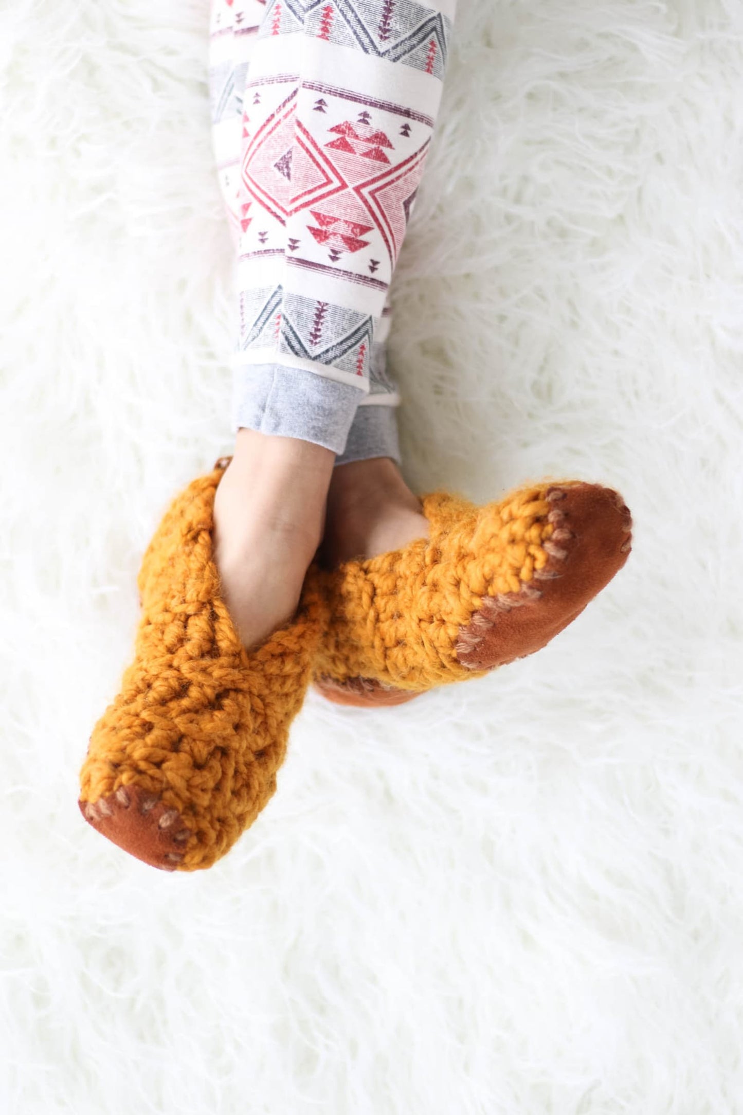 Easy Unisex Slippers Crochet pattern