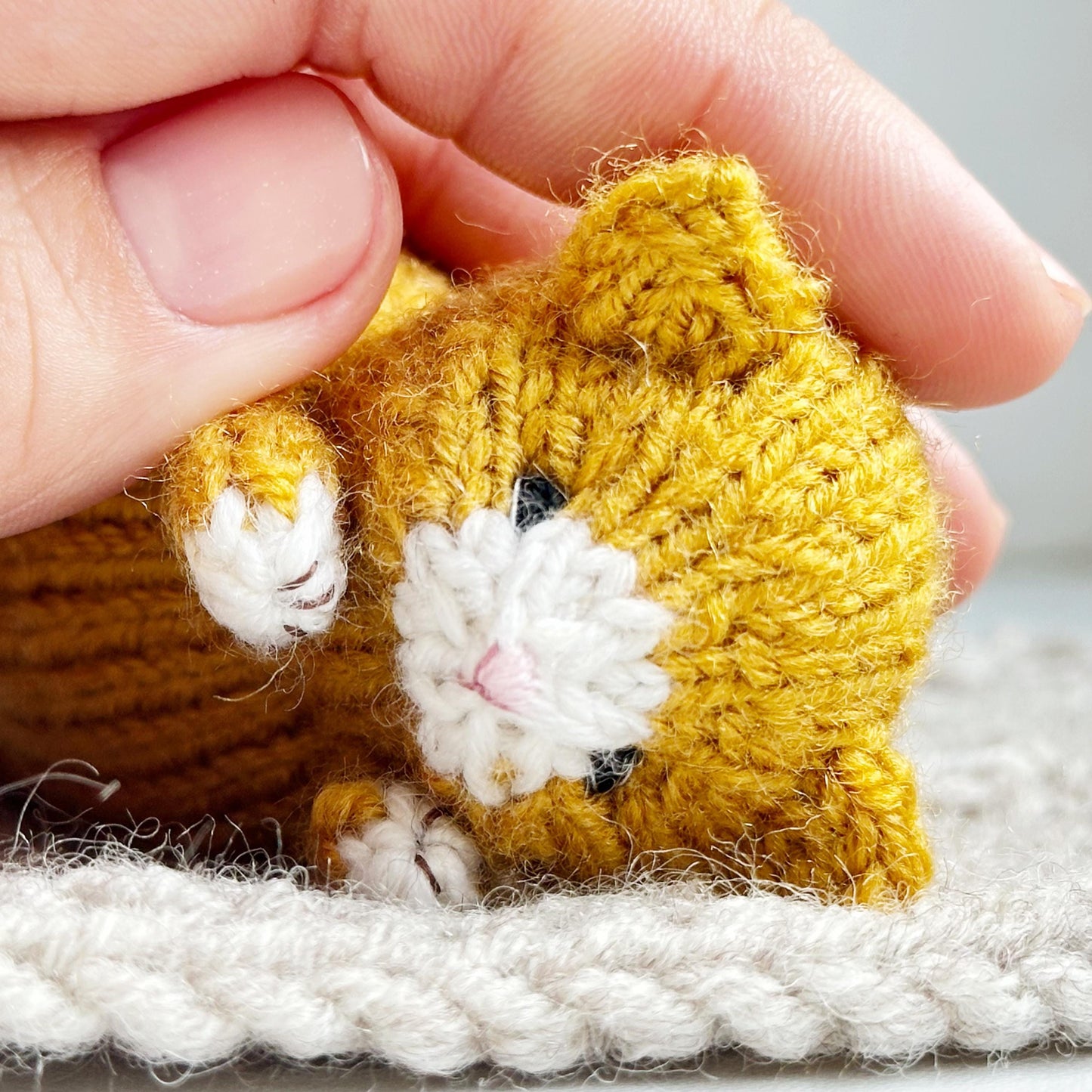 Kitty Knitting Pattern