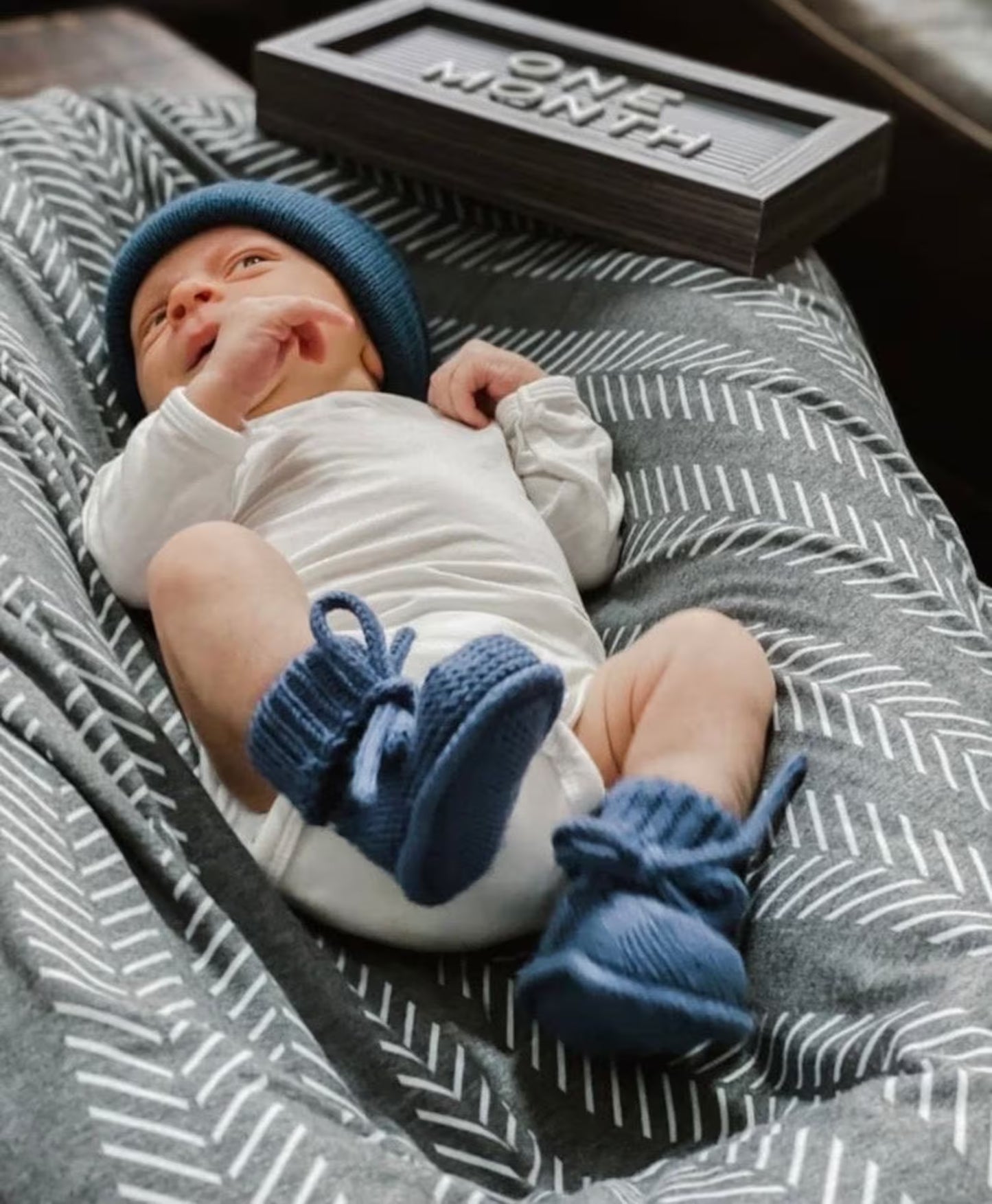 Cable Knit Baby Booties Pattern