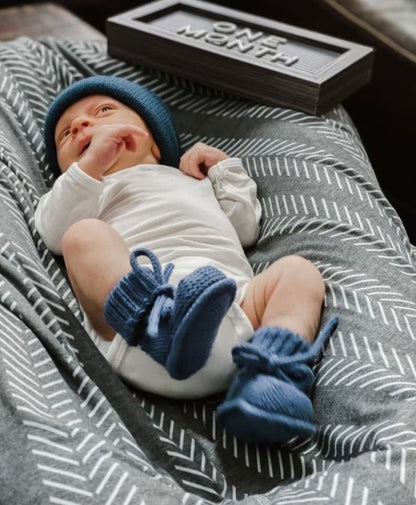 Cable Knit Baby Booties Pattern