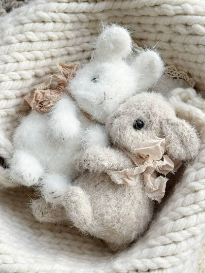 Sweet Bunny Knitting Pattern