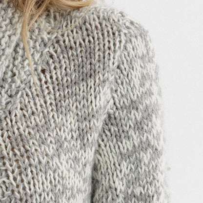 Buttoned Chunky Cardigan Knitting Pattern