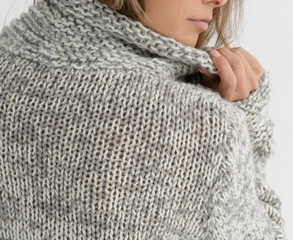 Buttoned Chunky Cardigan Knitting Pattern