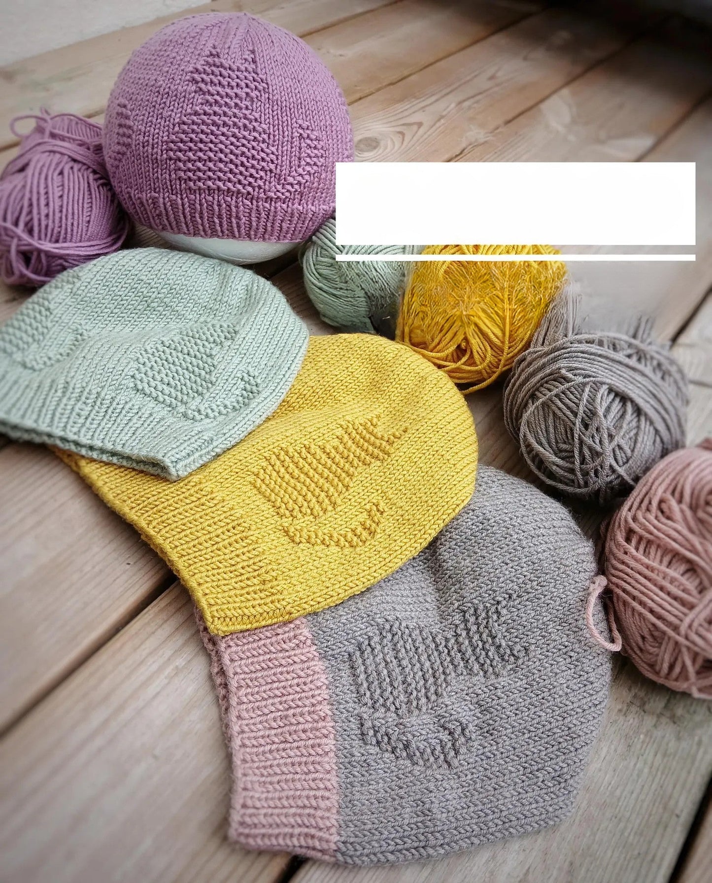 Easy Cat Motif Hat Knitting Pattern
