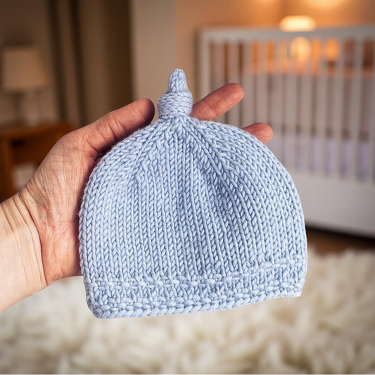 Top Knot Baby Beanie Knitting Pattern