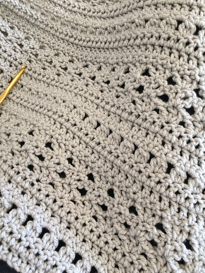 Lesley Pocket Shawl Crochet Pattern