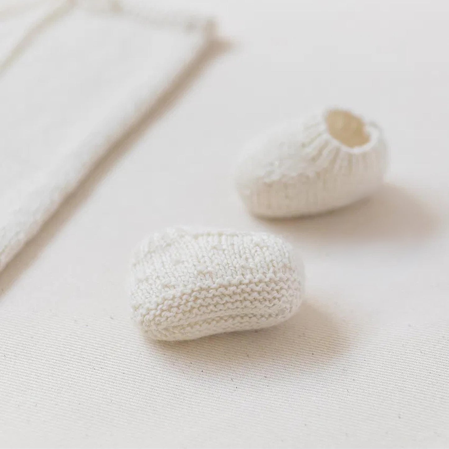 Baby Booties Knitting Pattern