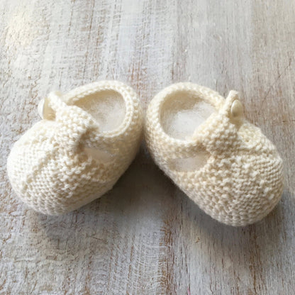 Baby Booties Knitting Pattern
