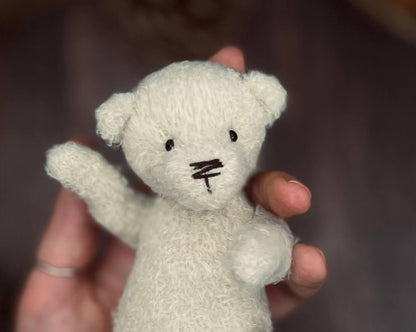 Cute Little Teddy Bear Knitting Pattern