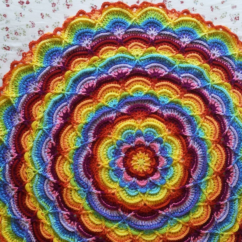 Flower Puddles Mandala Blanket Crochet Pattern