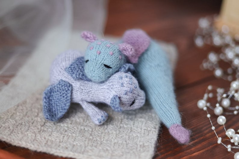 Knitting dragon pattern