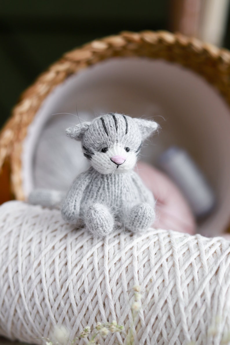 knitted little kitten Knitting pattern