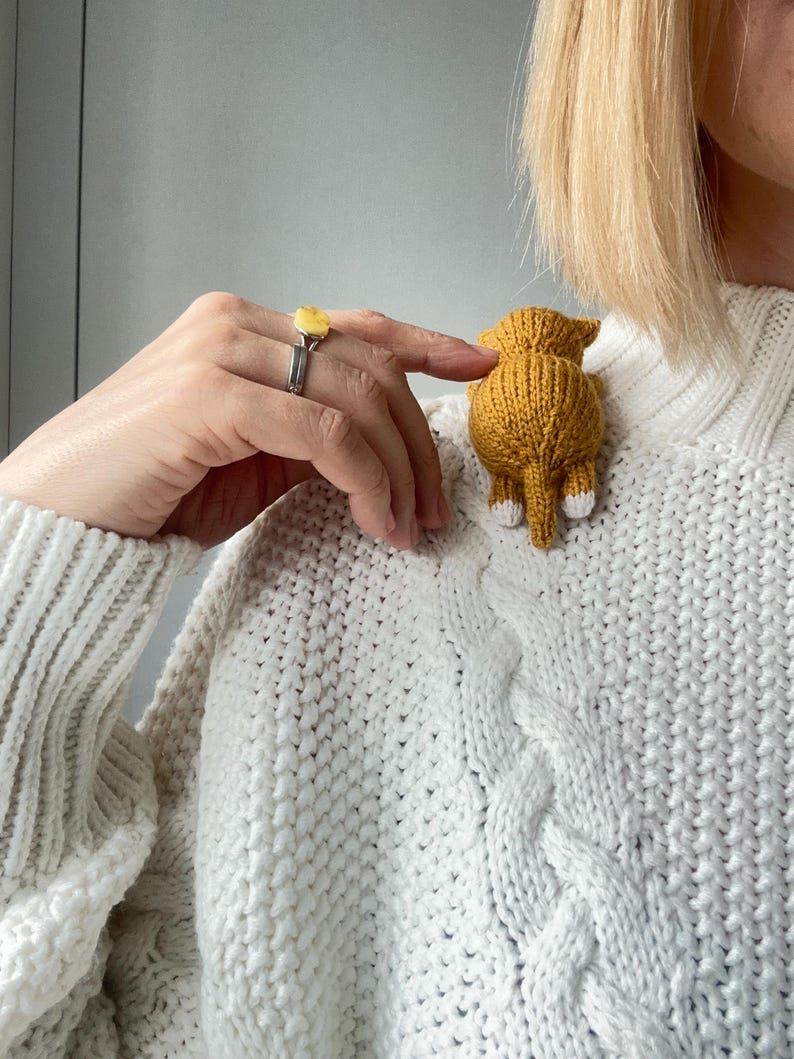 Little Kitty Knitting Pattern