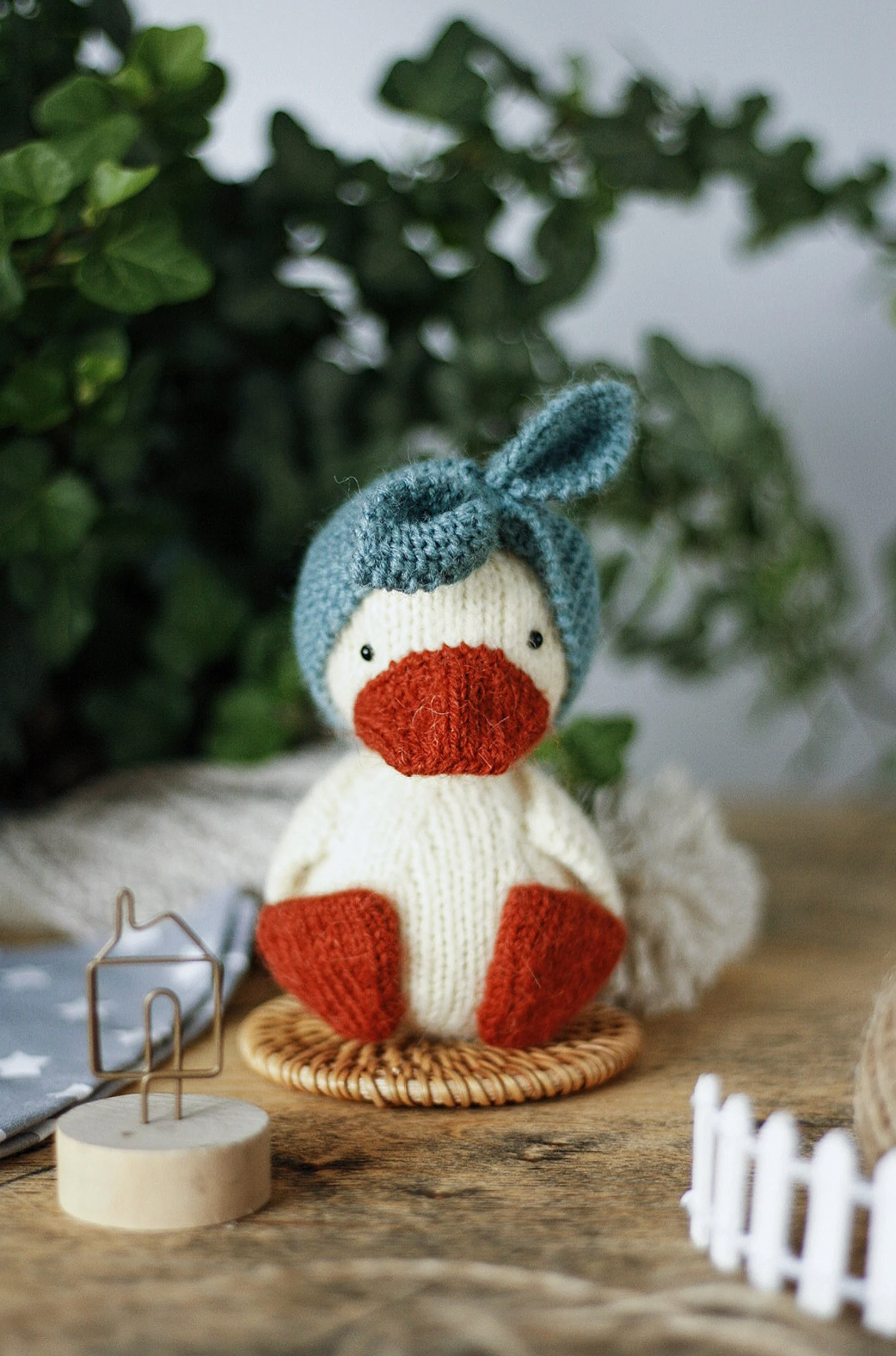 Knitted goose pattern