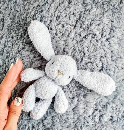 Plush Bunny Knitting Pattern